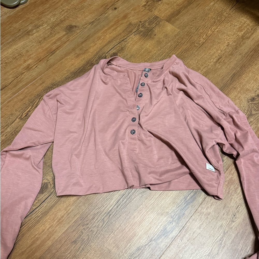 Women's Pink Vuori long sleeve